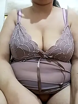 jawahir99's cam snapshot