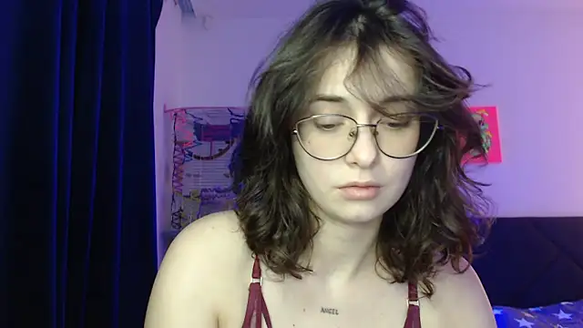 Angelik5371's cam snapshot