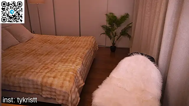 pantykrist's cam snapshot