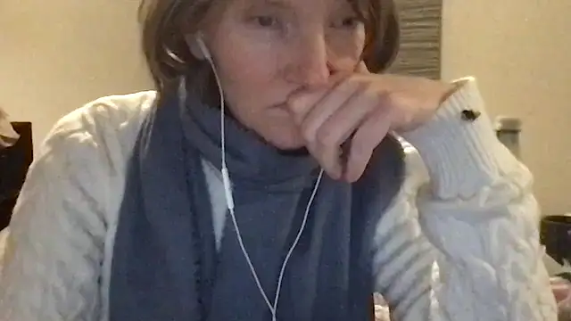 MeluaMauritius's cam snapshot