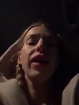 kira_mia live sex cam