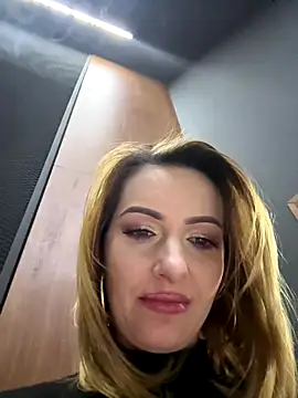 CataleyaKirk's cam snapshot