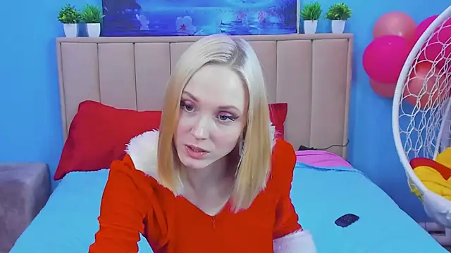 Gina_Gina_love's cam snapshot