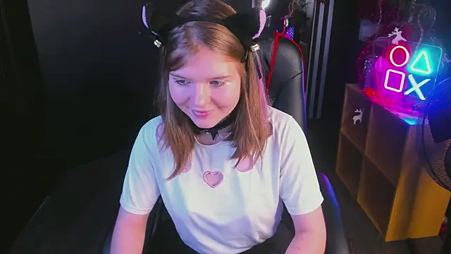 Lolly_Dollly's cam snapshot