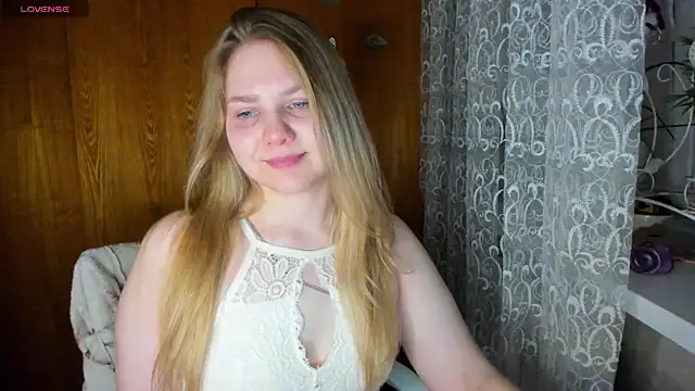 AlinaMors live sex cam