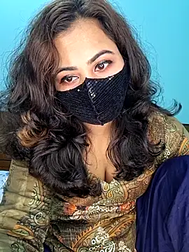 Bristy- live sex cam