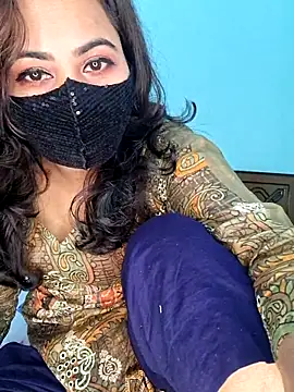 Bristy-'s cam snapshot