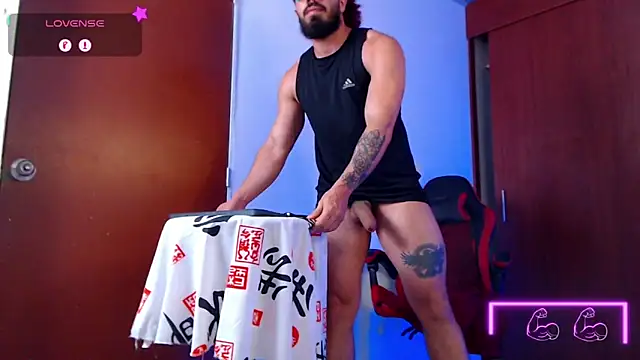 pirata_fitness's cam snapshot