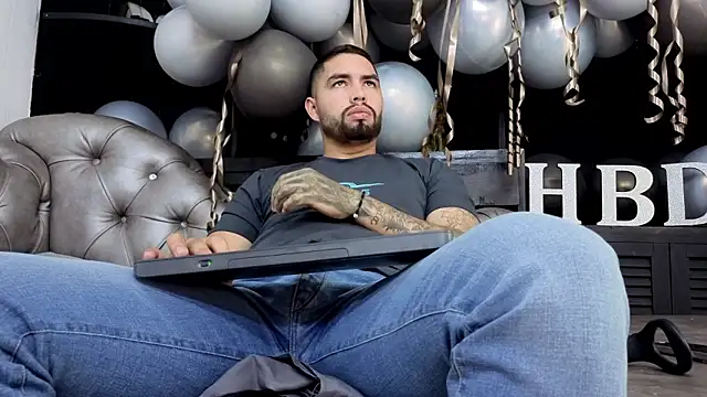 matteosantos live sex cam