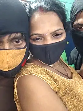 Aditya_sanjna's cam snapshot