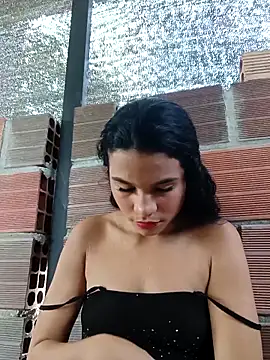 Little-Pussy-Sweet's cam snapshot