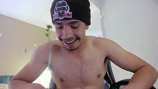 Muscle_Scott's cam snapshot