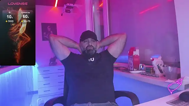 HAIR-MAN's cam snapshot