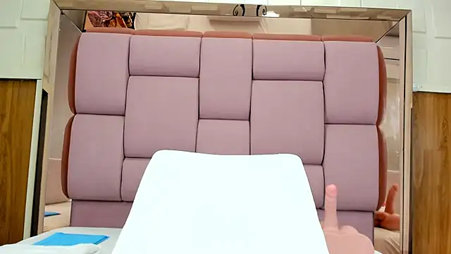 sophiaarenas's cam snapshot