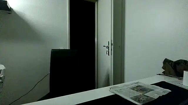 alpha-hunk's cam snapshot