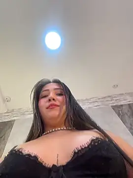 Hannahpradaa_'s cam snapshot