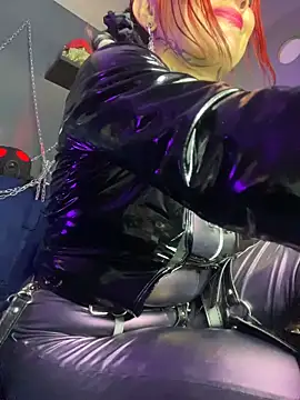 MorganaCrowley live sex cam