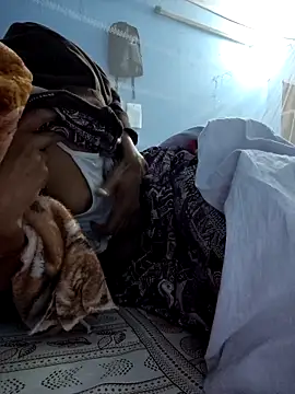 124pakhi live sex cam