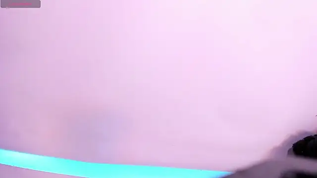 Mike_N_Gaby's cam snapshot