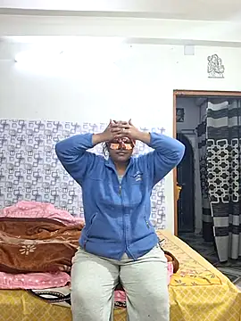 SIMIHOT's cam snapshot