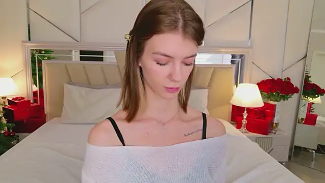 MeganMour live sex cam