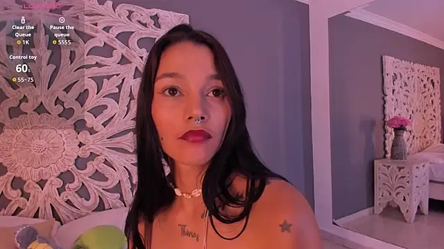 loraineblake's cam snapshot