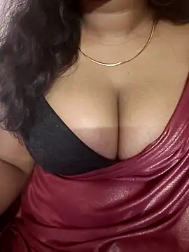 Keerthee_'s cam snapshot