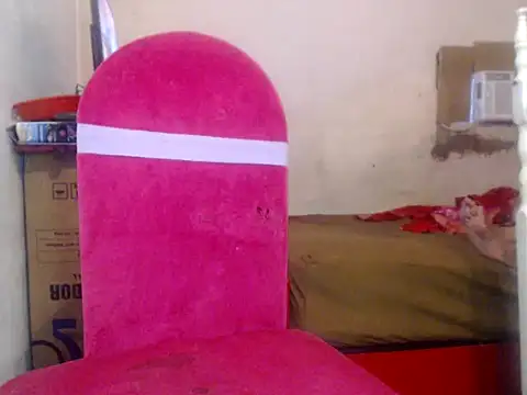 urnipples's cam snapshot