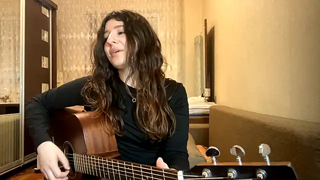 DonnieBooton's cam snapshot