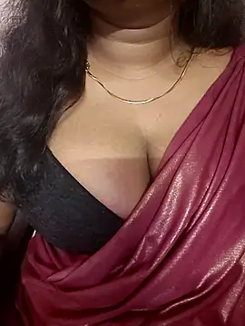 Keerthee_'s cam snapshot