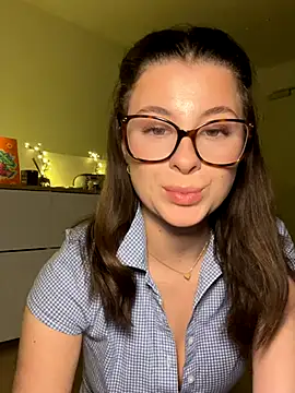 Mia-Minou live sex cam