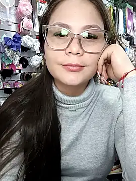 Vale_Saenzz live sex cam