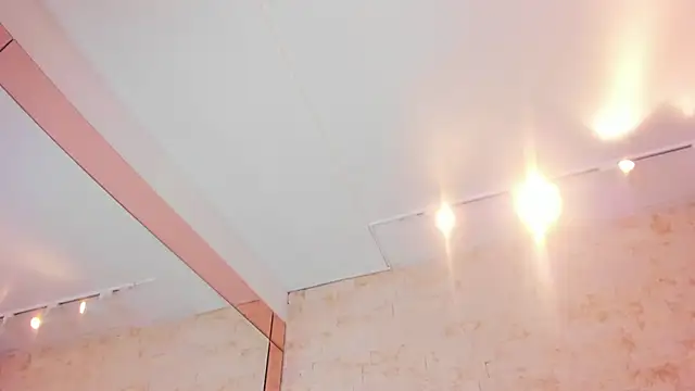 mia_roldan_ live sex cam