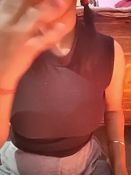 Bittu-rani live sex cam