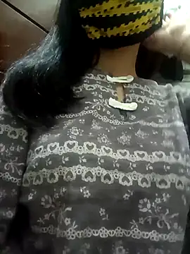 Semiran_079's cam snapshot