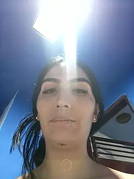 single_mother_indecent's cam snapshot