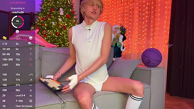 LionBitchkovsky's cam snapshot