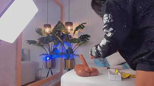 Dafne_Hillss's cam snapshot