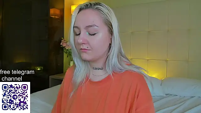 Debbie_Taylor's cam snapshot