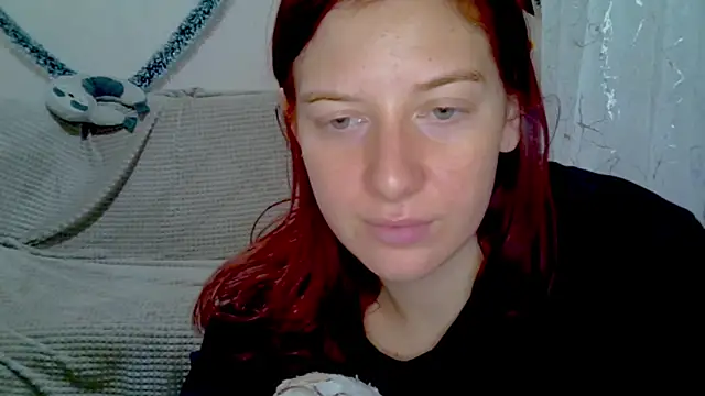 Lily_Ember's cam snapshot