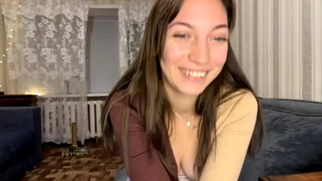 MaryannWeigman's cam snapshot