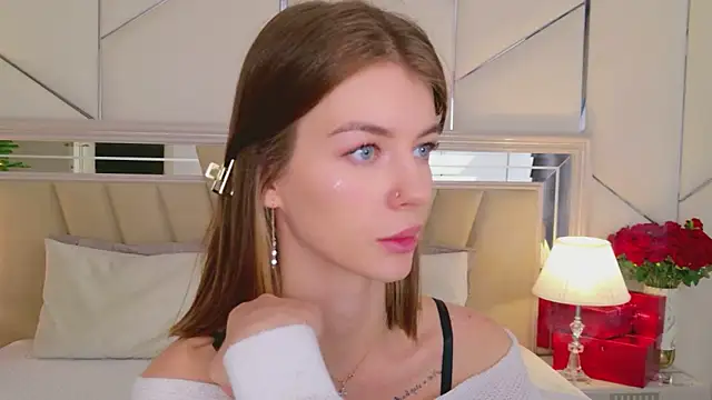 MeganMour live sex cam