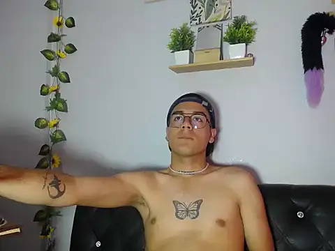 kevinboy1_ live sex cam