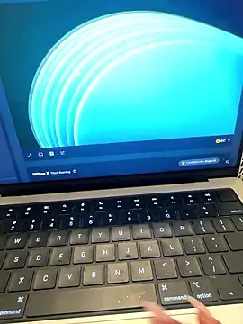 Bubbleliyah live sex cam