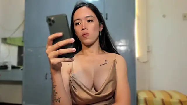 Emma_Jones25 live sex cam