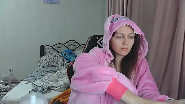 Mia_Meowkiss's cam snapshot