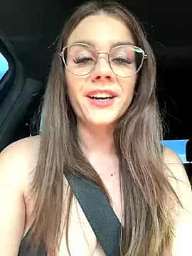 MaggyMayI live sex cam