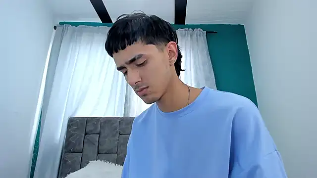 Anthony_carter's cam snapshot