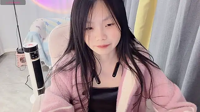 Lena-yyds's cam snapshot