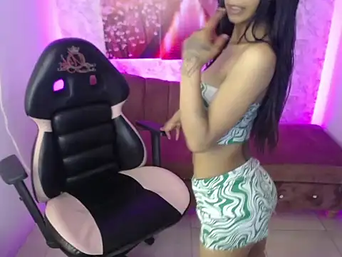 Aylanny_m's cam snapshot